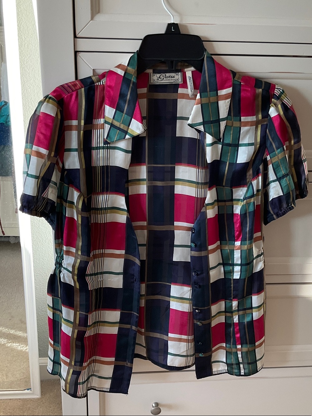 Guess silk Plaid Short-Sleeve Button-Down Shirt